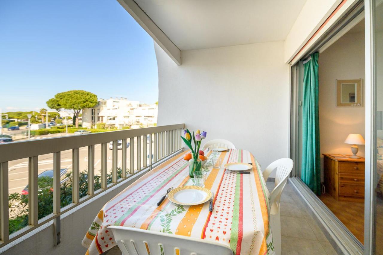 Appartement Donnant Sur Le Port De Plaisance De Port Camargue Et A Proximite Des Plages ル・グロー・デュ・ロワ エクステリア 写真